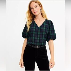 NWT Loft Petites XS Green Tartan Plaid Balloon Sleeve V-Neck Blouse Top XSP